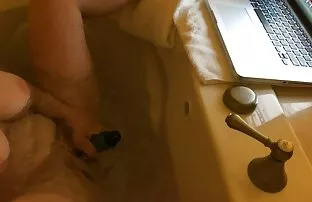 Maturo porno stella charm gentleman in avido fanculo belle nude gratis con lei