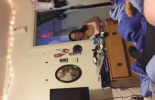 Maturo pornostar dà ottimo massaggio a bendato cliente donne nudi gratis