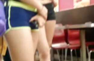 Porno stelle sono culo scopata da una piscina film di ragazze nude ospiti