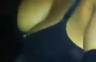Gli uomini si preoccupano donne nude gratis on line di uscire in cortile e brutale cazzo la sua ragazza in piena vista dei vicini