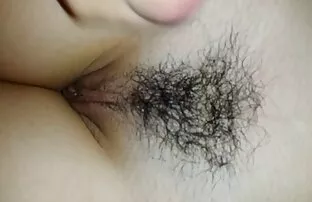 Giovane rossa amatoriale chat con donne nude gratis bdsm scopa con un gentiluomo sul divano in una posizione doggystyle